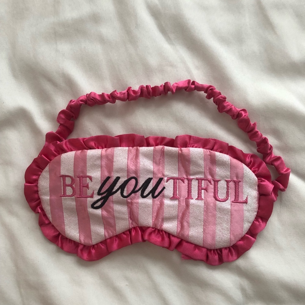 Claire’s Sleeping Mask